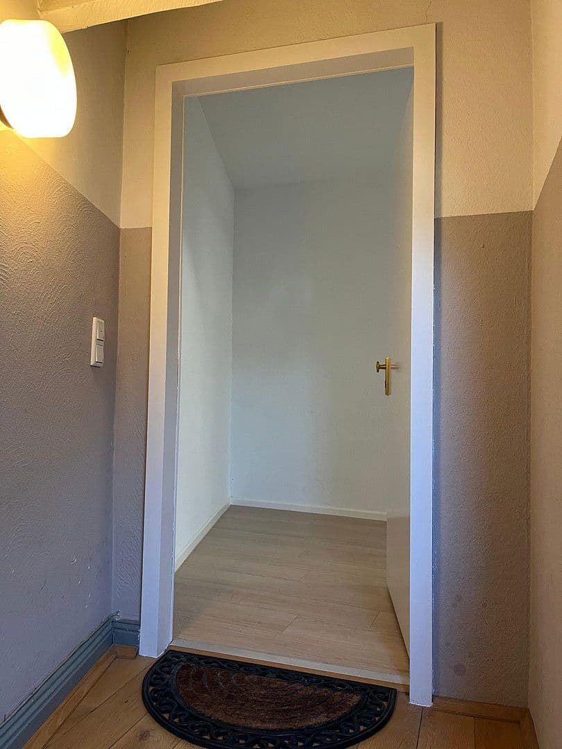 Pronájem bytu 1+1 62 m², Linienstraße 34, Düsseldorf, Severní Porýní-Vestfálsko Pronájem bytu 1+1 62 m², Linienstraße 34, Düsseldorf, Severní Porýní-Vestfálsko