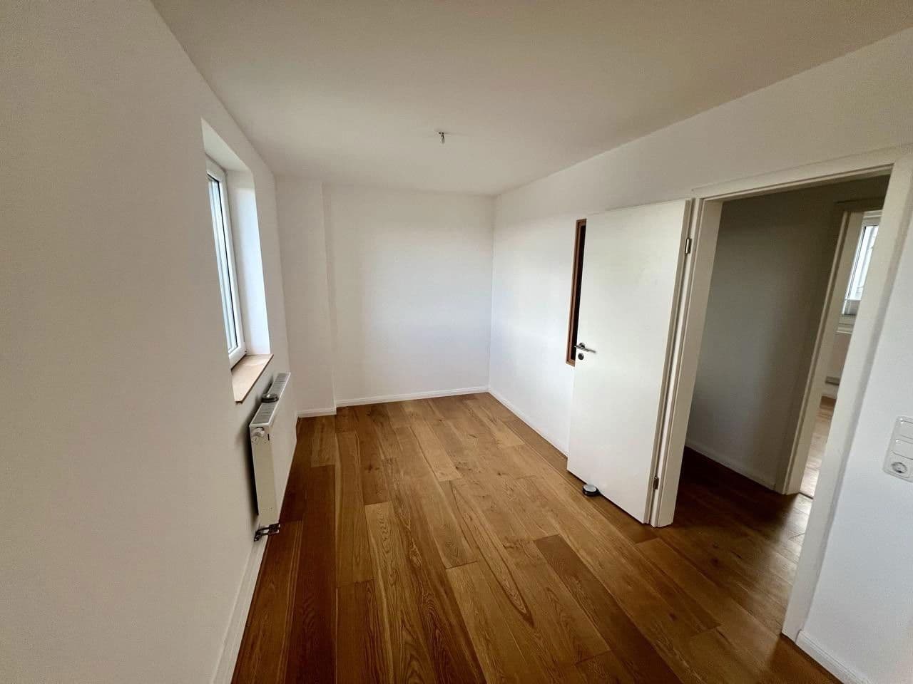 Prodej domu 238 m², pozemek 323 m², Im Lerchenfeld 10, Herdecke, Severní Porýní-Vestfálsko Prodej domu 238 m², pozemek 323 m², Im Lerchenfeld 10, Herdecke, Severní Porýní-Vestfálsko