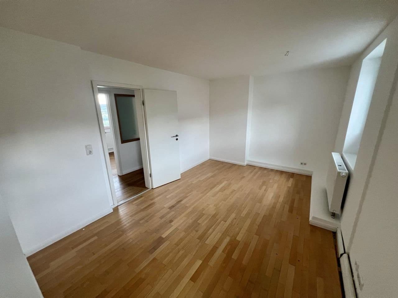 Prodej domu 238 m², pozemek 323 m², Im Lerchenfeld 10, Herdecke, Severní Porýní-Vestfálsko Prodej domu 238 m², pozemek 323 m², Im Lerchenfeld 10, Herdecke, Severní Porýní-Vestfálsko