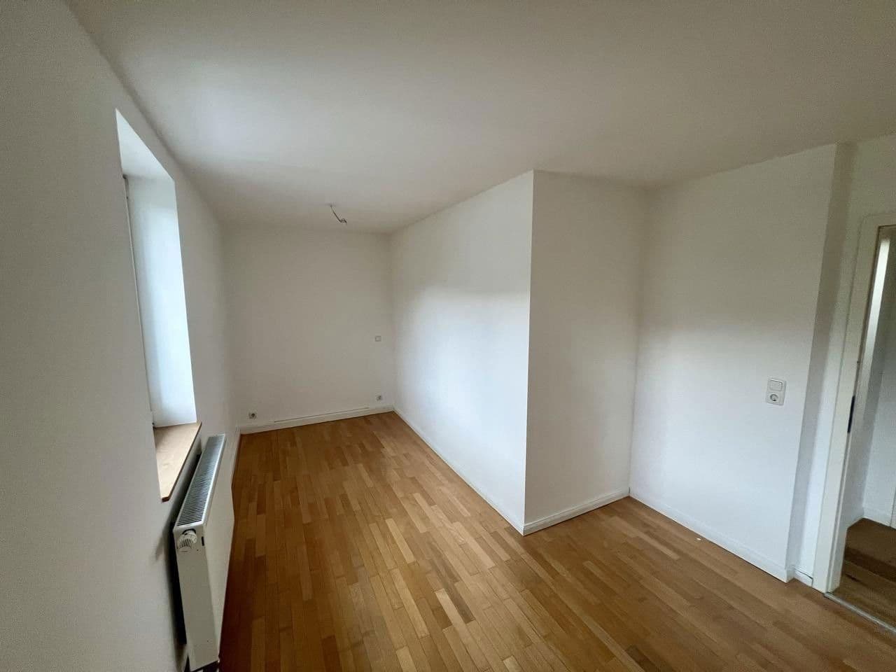 Prodej domu 238 m², pozemek 323 m², Im Lerchenfeld 10, Herdecke, Severní Porýní-Vestfálsko Prodej domu 238 m², pozemek 323 m², Im Lerchenfeld 10, Herdecke, Severní Porýní-Vestfálsko