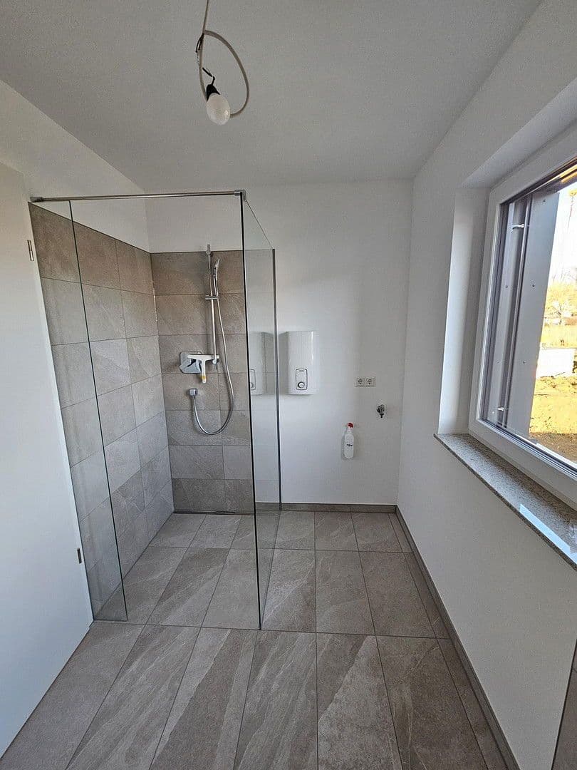 Pronájem bytu 3+1 69 m², Attenweiler, Bádensko-Württembersko Pronájem bytu 3+1 69 m², Attenweiler, Bádensko-Württembersko