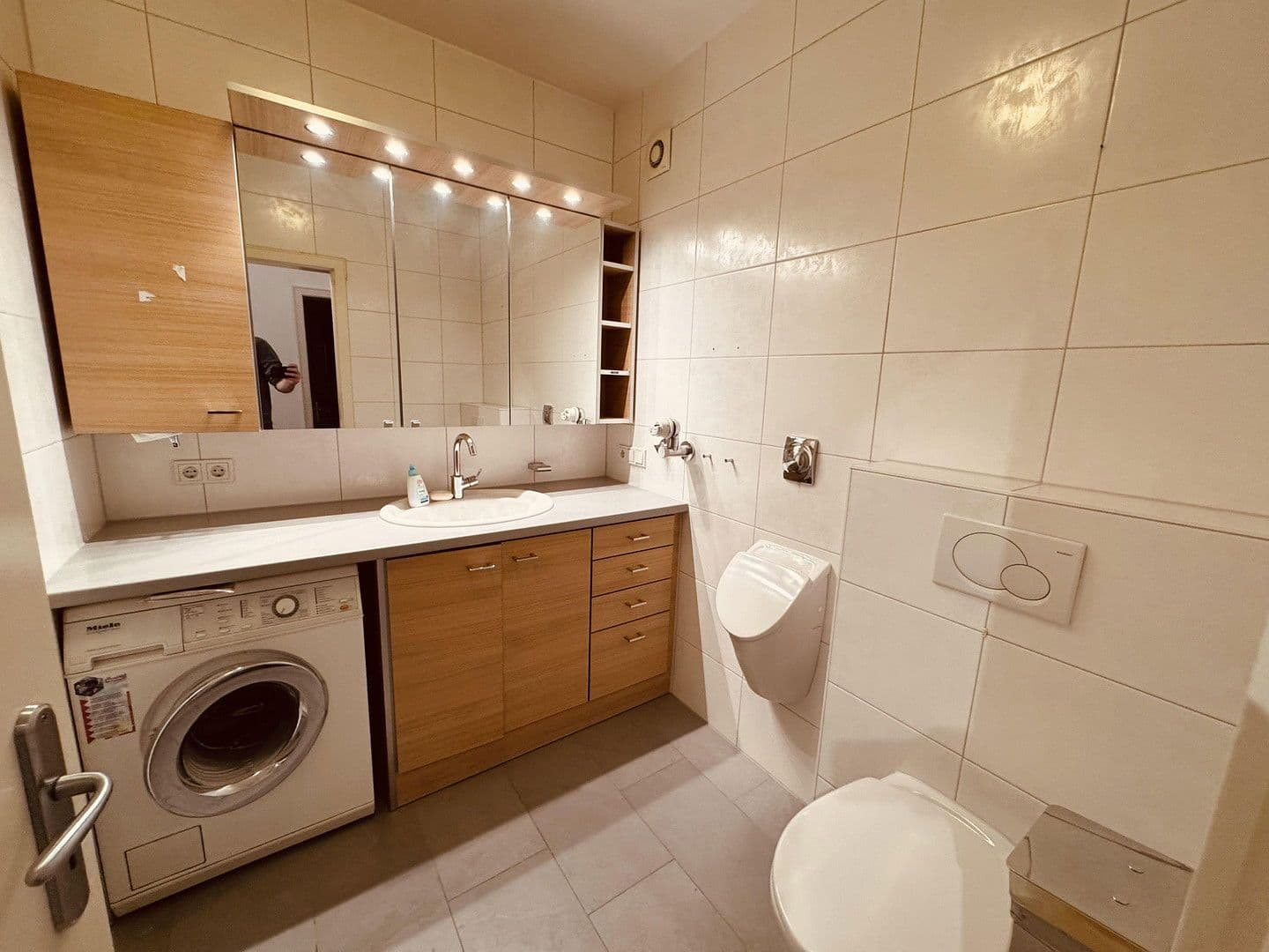 Pronájem bytu 3+1 75 m², Carl-Benz-Straße 12, Mainz, Porýní-Falc Pronájem bytu 3+1 75 m², Carl-Benz-Straße 12, Mainz, Porýní-Falc