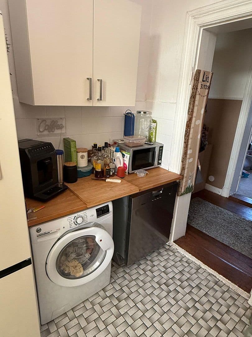 Pronájem bytu 3+1 76 m², Holtenauer Straße 209, Kiel, Šlesvicko-Holštýnsko Pronájem bytu 3+1 76 m², Holtenauer Straße 209, Kiel, Šlesvicko-Holštýnsko