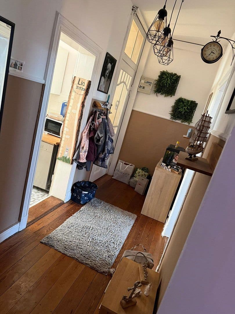 Pronájem bytu 3+1 76 m², Holtenauer Straße 209, Kiel, Šlesvicko-Holštýnsko Pronájem bytu 3+1 76 m², Holtenauer Straße 209, Kiel, Šlesvicko-Holštýnsko