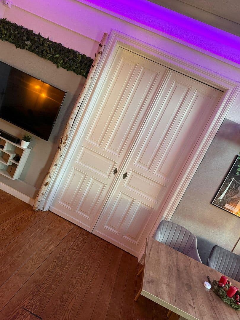 Pronájem bytu 3+1 76 m², Holtenauer Straße 209, Kiel, Šlesvicko-Holštýnsko Pronájem bytu 3+1 76 m², Holtenauer Straße 209, Kiel, Šlesvicko-Holštýnsko