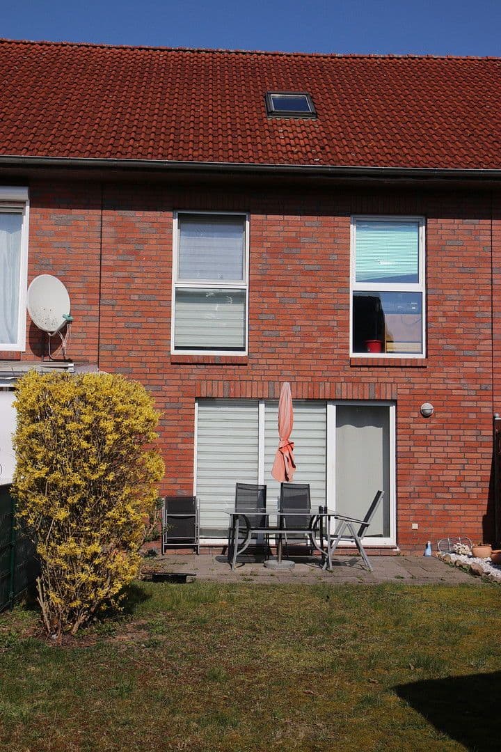 Prodej domu 114 m², pozemek 300 m², Rotenburg, Dolní Sasko Prodej domu 114 m², pozemek 300 m², Rotenburg, Dolní Sasko