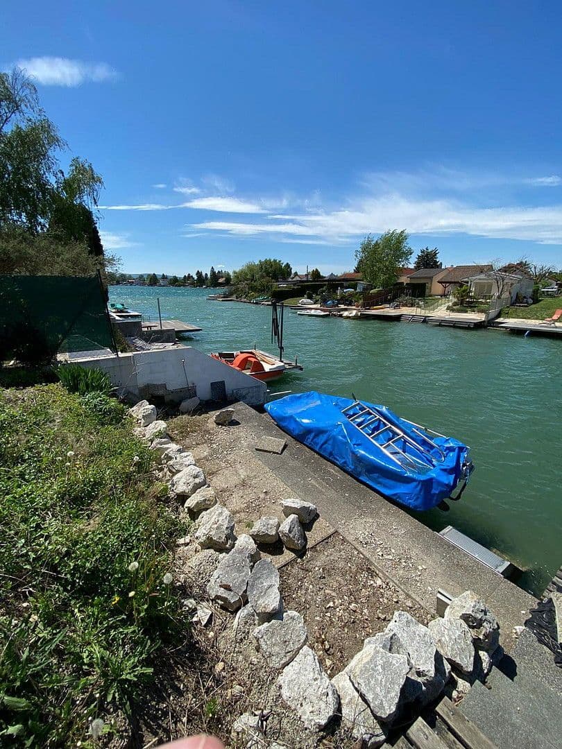 Prodej domu 70 m², pozemek 524 m², Loobgrabenweg 16, Neufeld an der Leitha, Hradsko Prodej domu 70 m², pozemek 524 m², Loobgrabenweg 16, Neufeld an der Leitha, Hradsko