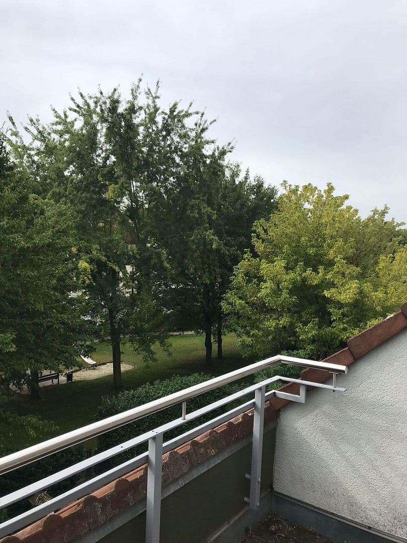 Pronájem bytu 3+1 76 m², Lange Stücke 58, Wolfsburg Fallersleben, Dolní Sasko Pronájem bytu 3+1 76 m², Lange Stücke 58, Wolfsburg Fallersleben, Dolní Sasko