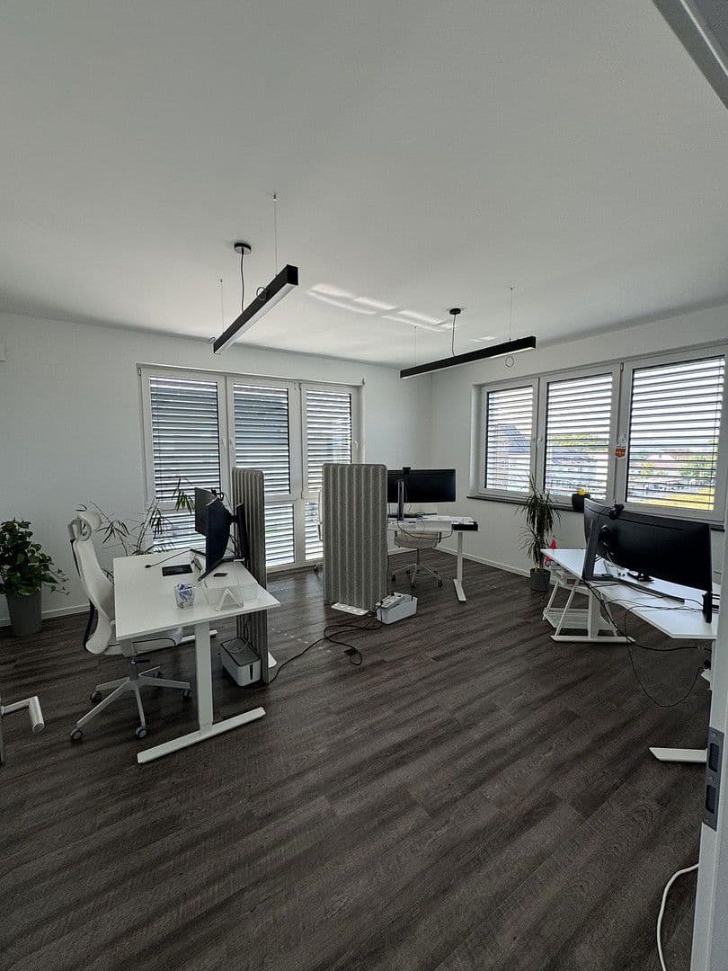 Pronájem kanceláře 600 m², Georg-Elser-Strasse 5, Gießen, Hessen Pronájem kanceláře 600 m², Georg-Elser-Strasse 5, Gießen, Hessen