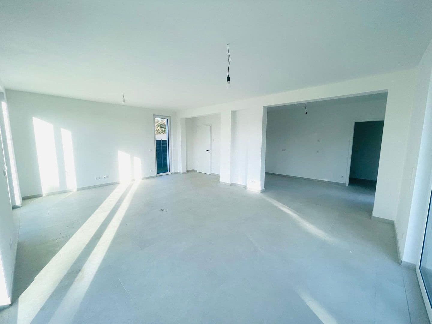 Prodej domu 157 m², pozemek 300 m², Jacob- Burckhardt- Straße 6, Blankenfelde-Mahlow, Braniborsko Prodej domu 157 m², pozemek 300 m², Jacob- Burckhardt- Straße 6, Blankenfelde-Mahlow, Braniborsko