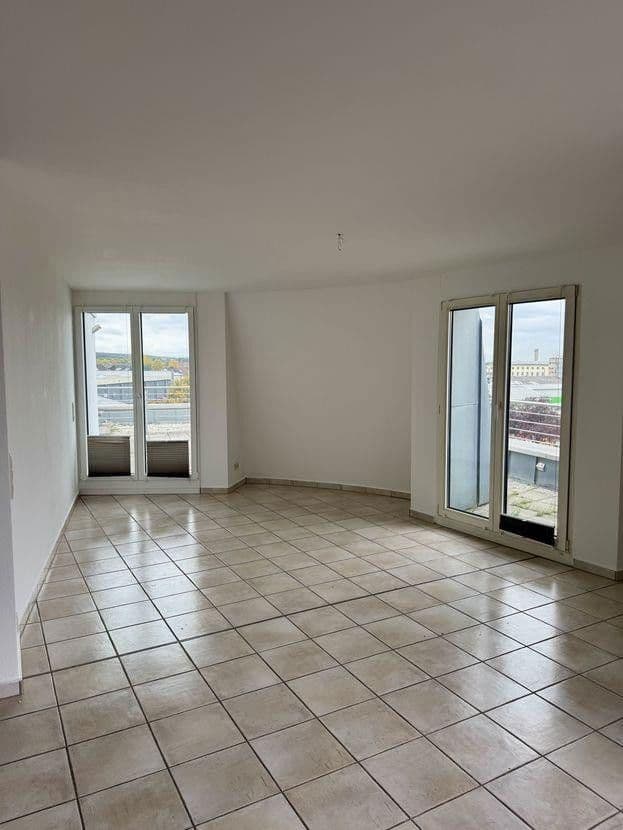 Pronájem bytu 2+1 105 m², Rheinbach, Severní Porýní-Vestfálsko Pronájem bytu 2+1 105 m², Rheinbach, Severní Porýní-Vestfálsko