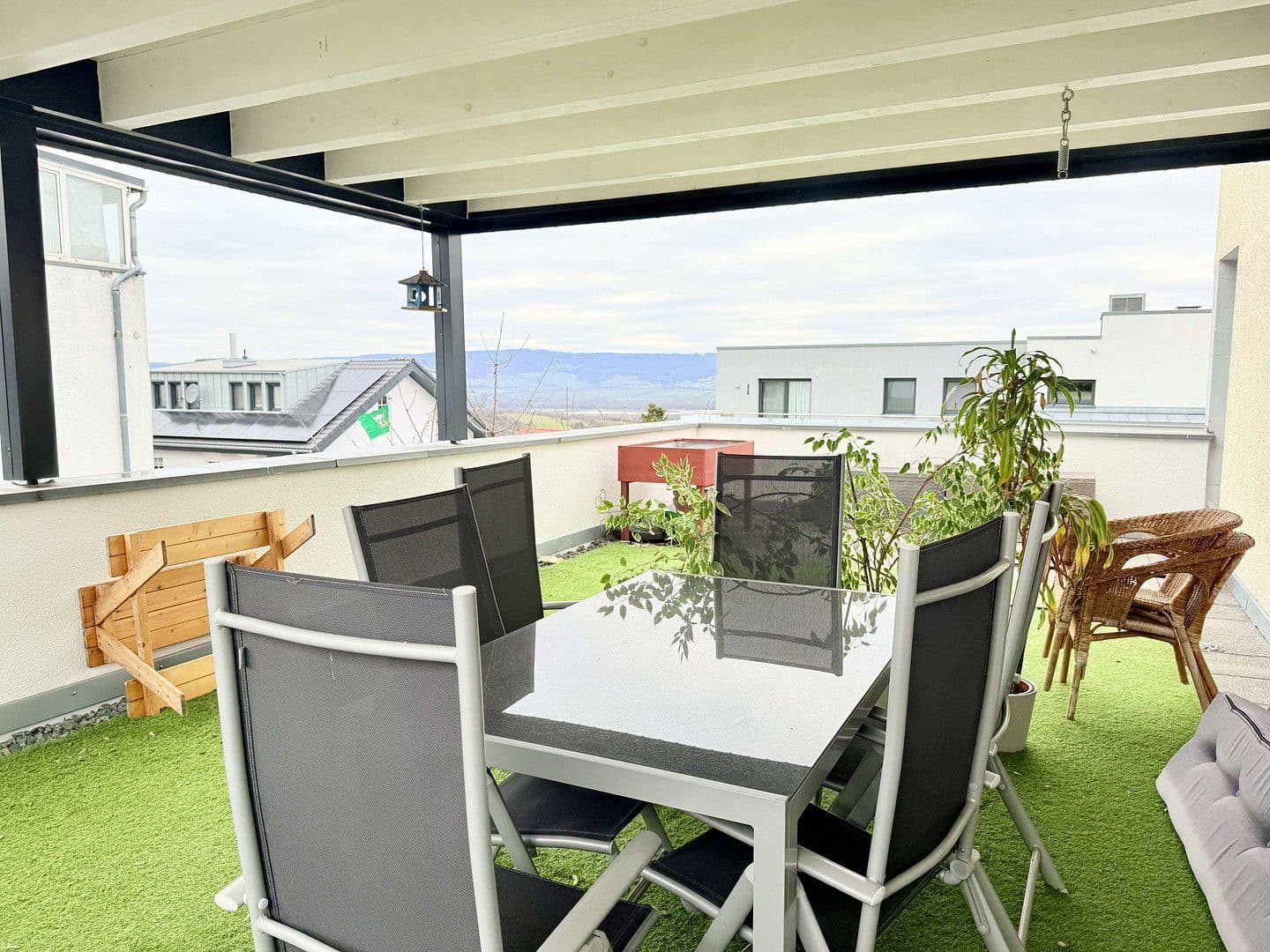 Pronájem bytu 3+1 93 m², Ingelheim am Rhein, Porýní-Falc Pronájem bytu 3+1 93 m², Ingelheim am Rhein, Porýní-Falc