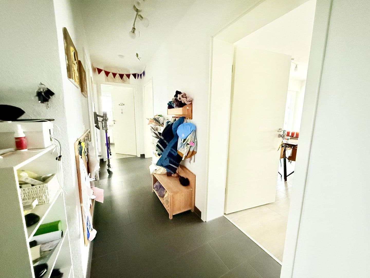 Pronájem bytu 3+1 93 m², Ingelheim am Rhein, Porýní-Falc Pronájem bytu 3+1 93 m², Ingelheim am Rhein, Porýní-Falc