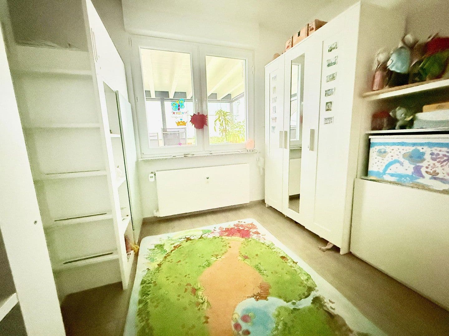 Pronájem bytu 3+1 93 m², Ingelheim am Rhein, Porýní-Falc Pronájem bytu 3+1 93 m², Ingelheim am Rhein, Porýní-Falc