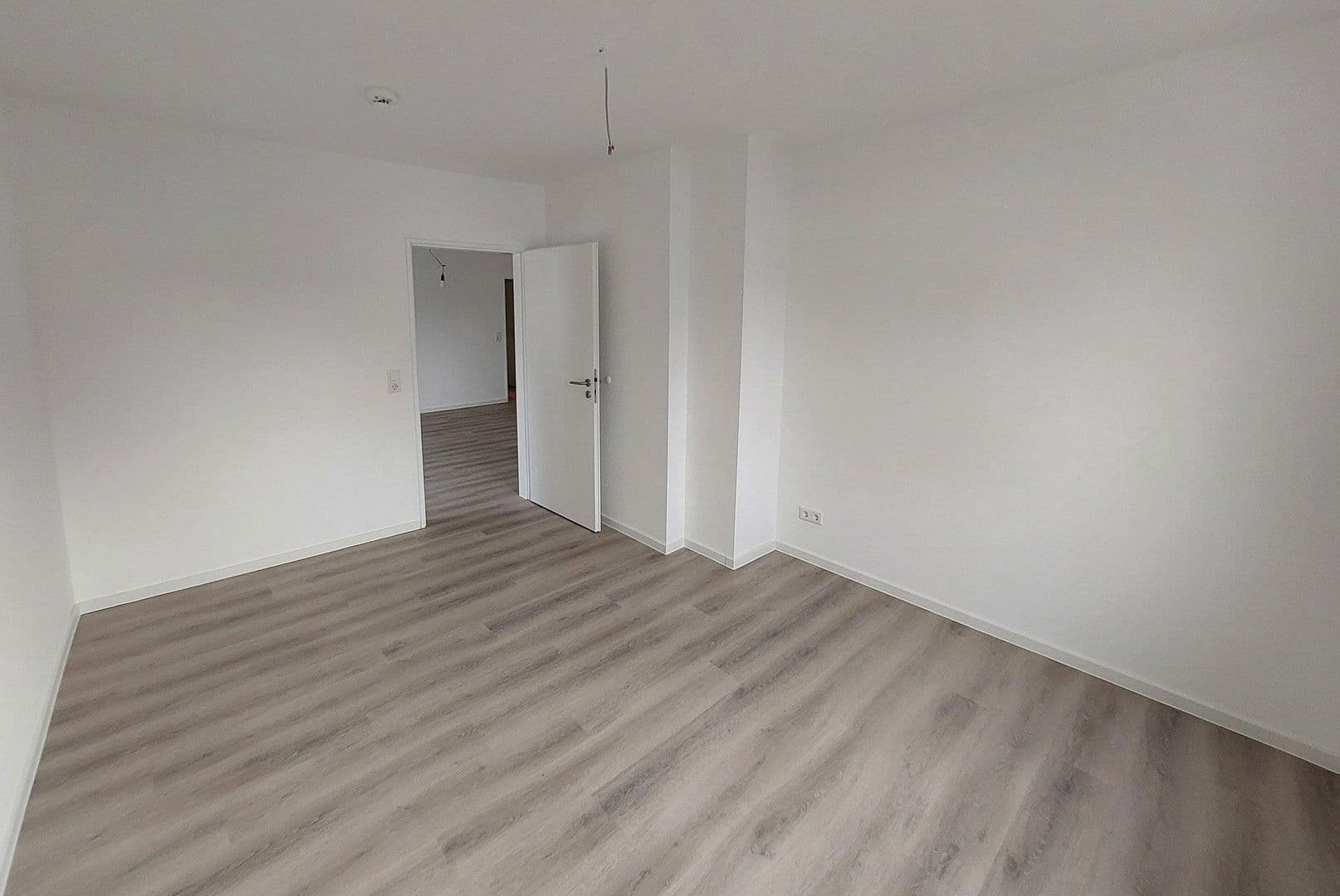 Pronájem bytu 3+1 58 m², Über dem Wehrbach 16, Friedberg (Hessen), Hessen Pronájem bytu 3+1 58 m², Über dem Wehrbach 16, Friedberg (Hessen), Hessen
