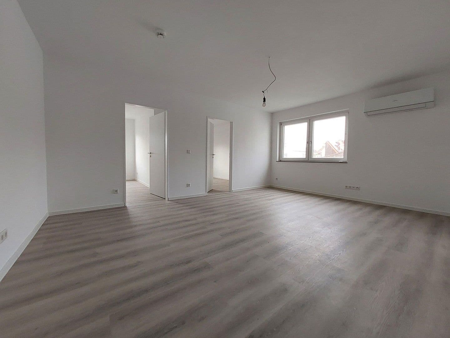 Pronájem bytu 3+1 58 m², Über dem Wehrbach 16, Friedberg (Hessen), Hessen Pronájem bytu 3+1 58 m², Über dem Wehrbach 16, Friedberg (Hessen), Hessen