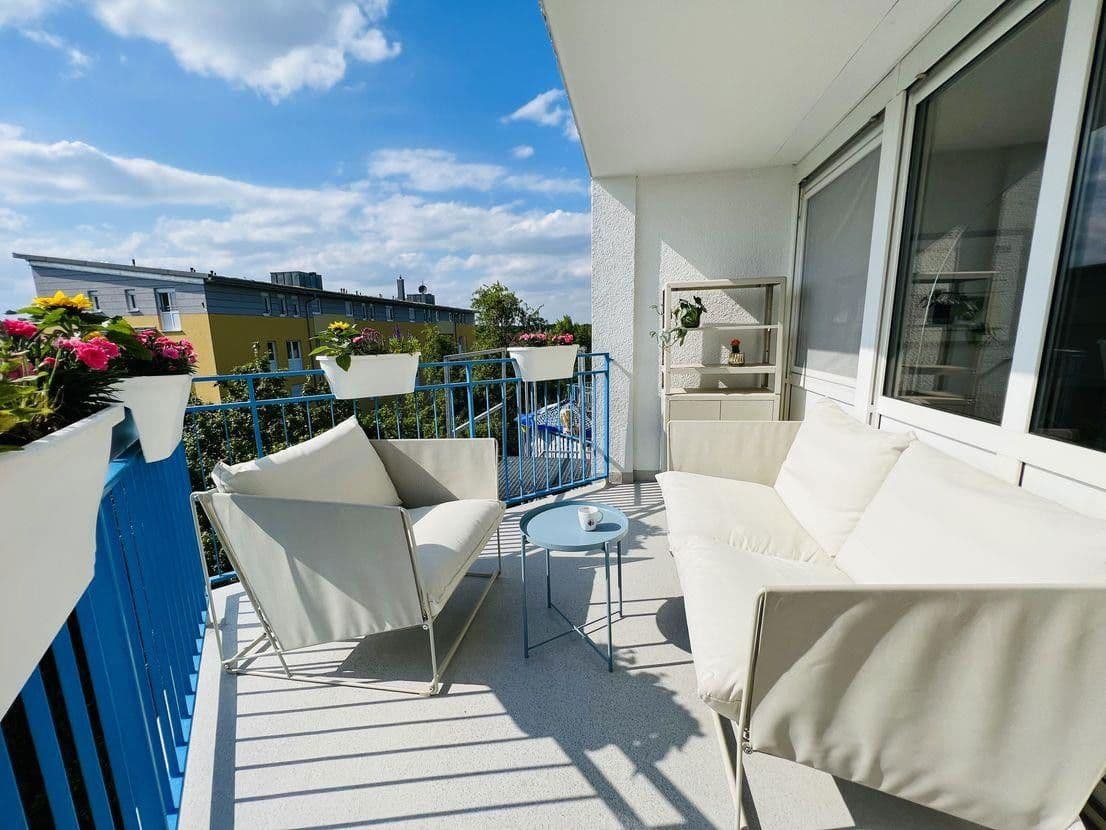 Pronájem bytu 3+1 75 m², Hitlstrasse 7, München, Bavorsko Pronájem bytu 3+1 75 m², Hitlstrasse 7, München, Bavorsko