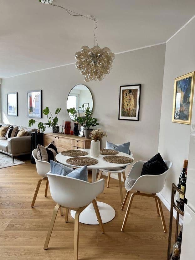 Pronájem bytu 3+1 75 m², Hitlstrasse 7, München, Bavorsko Pronájem bytu 3+1 75 m², Hitlstrasse 7, München, Bavorsko