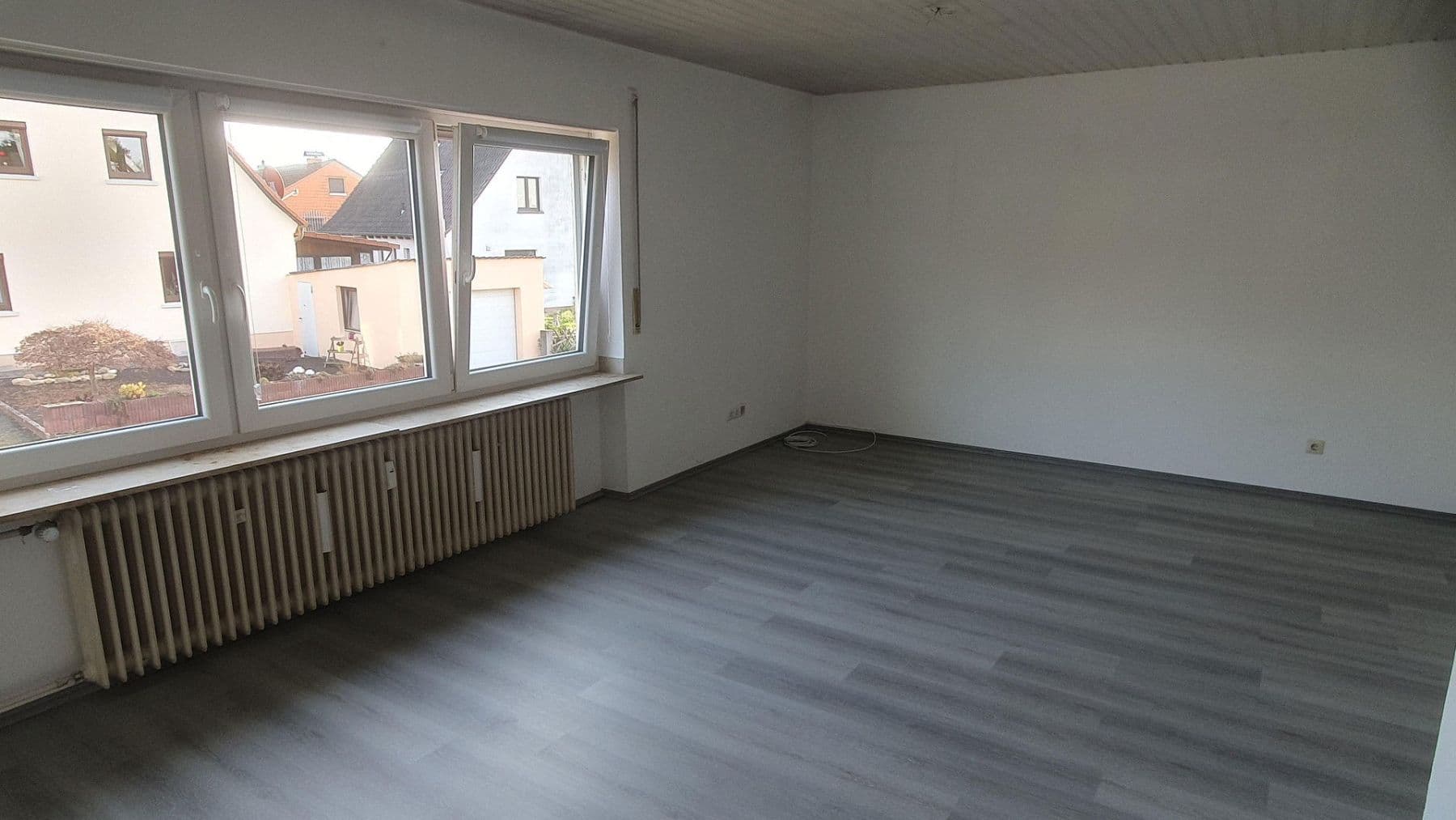 Pronájem bytu 2+1 55 m², Aschaffenburg, Bavorsko Pronájem bytu 2+1 55 m², Aschaffenburg, Bavorsko