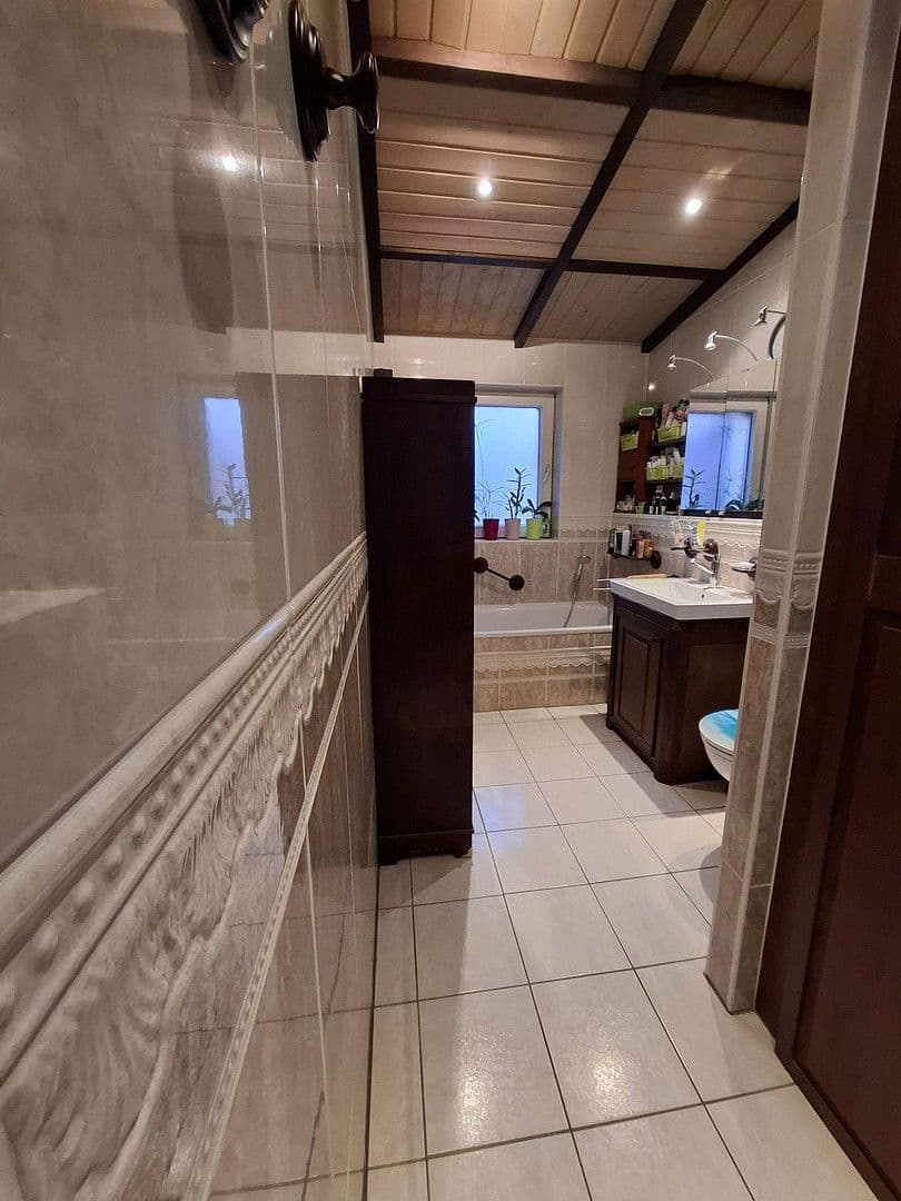 Prodej domu 120 m², pozemek 205 m², Viernheim, Hessen Prodej domu 120 m², pozemek 205 m², Viernheim, Hessen