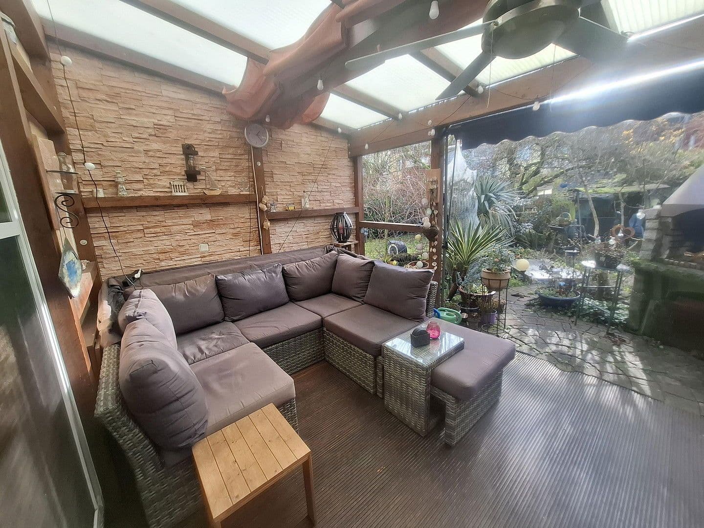 Prodej domu 120 m², pozemek 205 m², Viernheim, Hessen Prodej domu 120 m², pozemek 205 m², Viernheim, Hessen