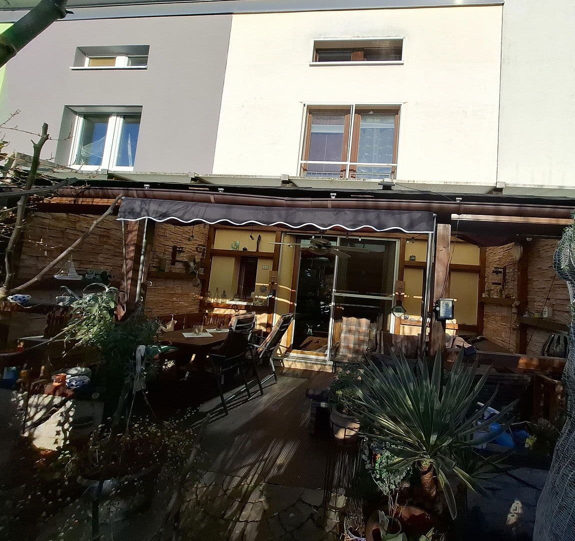 Prodej domu 120 m², pozemek 205 m², Viernheim, Hessen Prodej domu 120 m², pozemek 205 m², Viernheim, Hessen