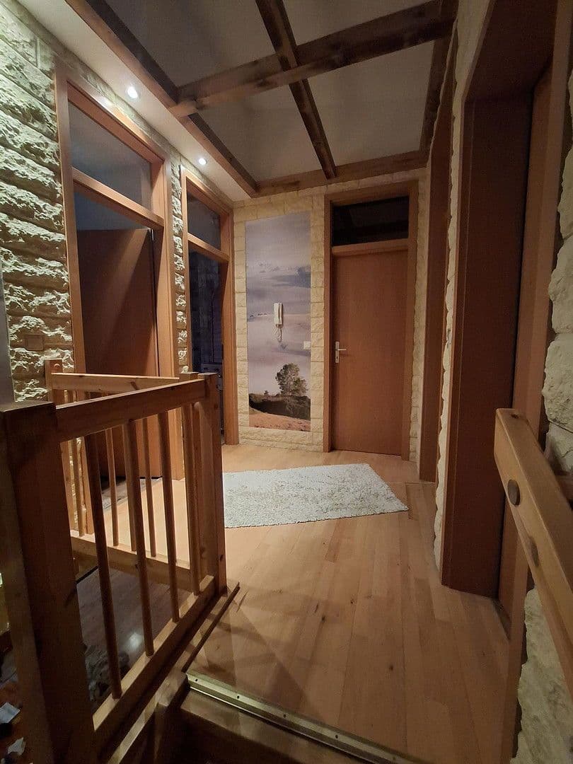 Prodej domu 120 m², pozemek 205 m², Viernheim, Hessen Prodej domu 120 m², pozemek 205 m², Viernheim, Hessen