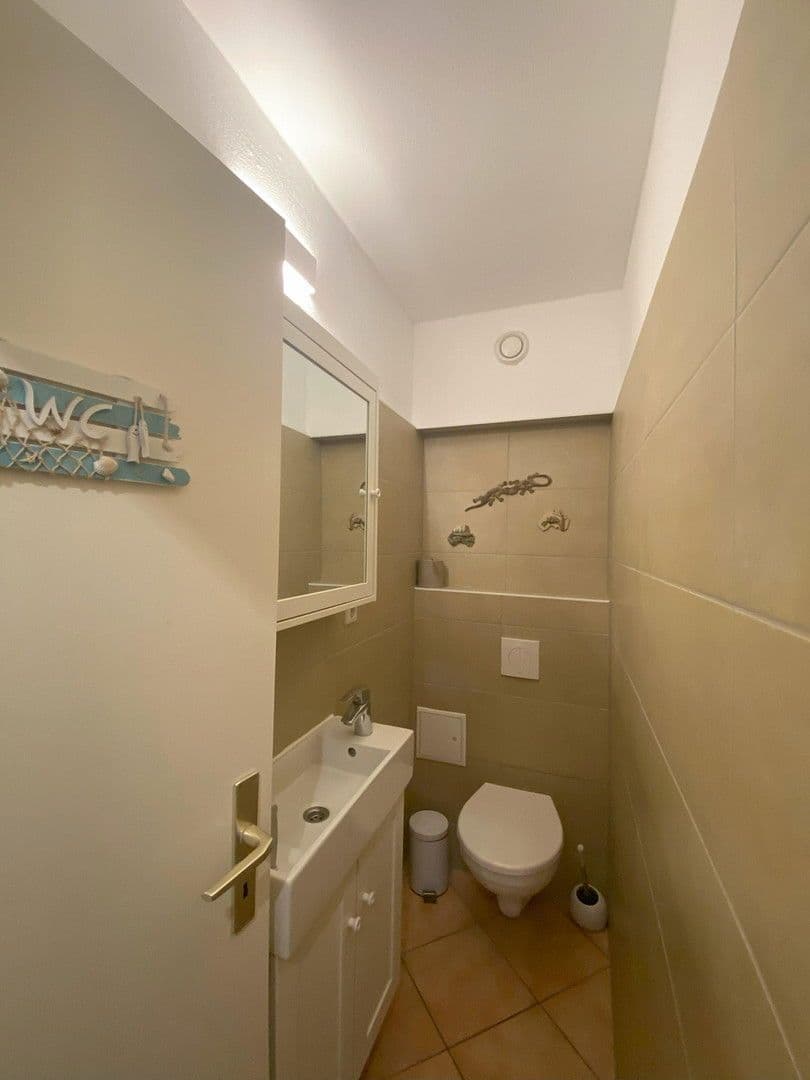 Prodej domu 105 m², pozemek 328 m², Nisblestr, 24, Berlin, Berlín Prodej domu 105 m², pozemek 328 m², Nisblestr, 24, Berlin, Berlín