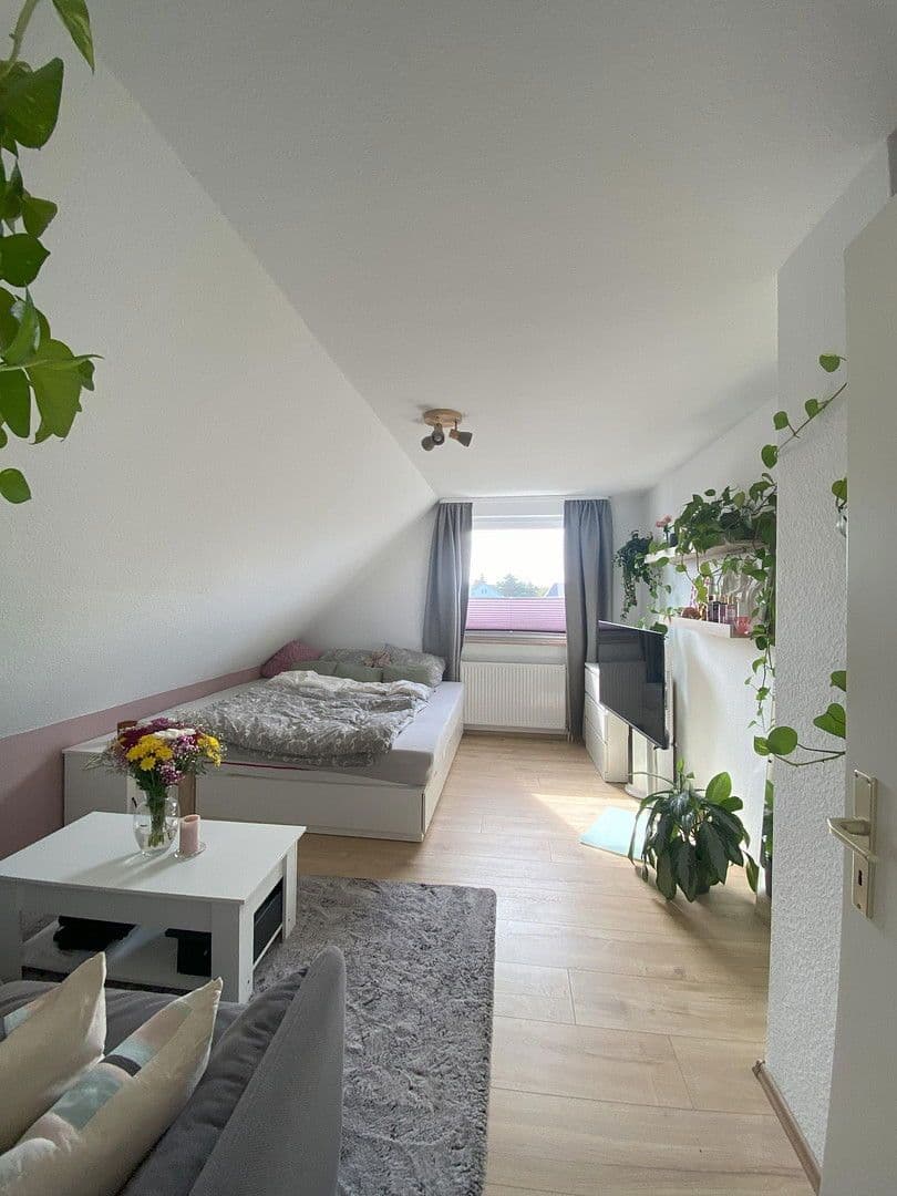 Prodej domu 105 m², pozemek 328 m², Nisblestr, 24, Berlin, Berlín Prodej domu 105 m², pozemek 328 m², Nisblestr, 24, Berlin, Berlín
