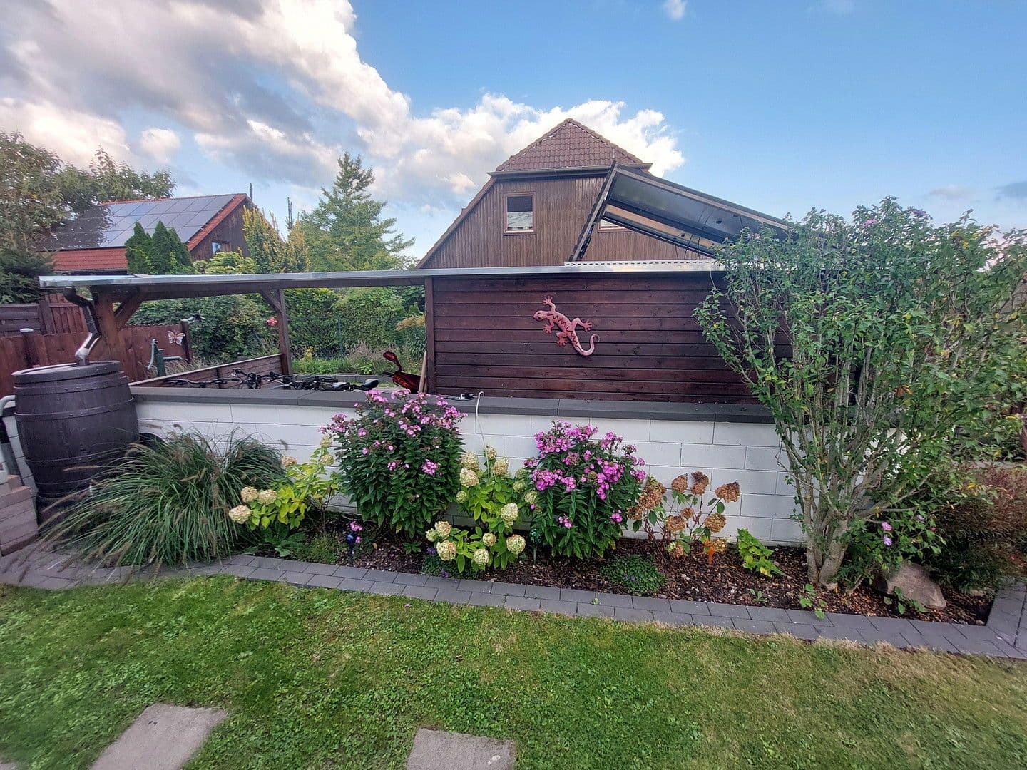 Prodej domu 105 m², pozemek 328 m², Nisblestr, 24, Berlin, Berlín Prodej domu 105 m², pozemek 328 m², Nisblestr, 24, Berlin, Berlín