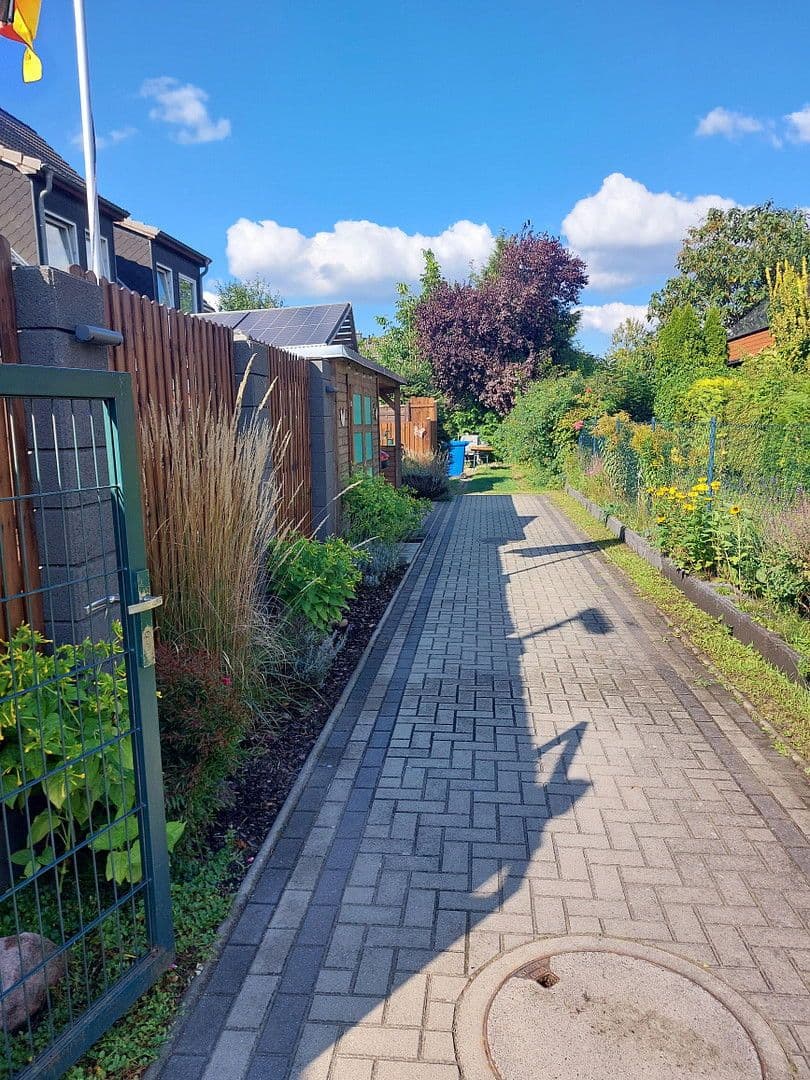 Prodej domu 105 m², pozemek 328 m², Nisblestr, 24, Berlin, Berlín Prodej domu 105 m², pozemek 328 m², Nisblestr, 24, Berlin, Berlín