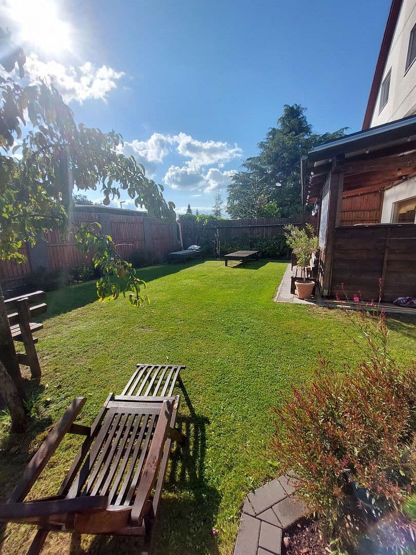 Prodej domu 105 m², pozemek 328 m², Nisblestr, 24, Berlin, Berlín Prodej domu 105 m², pozemek 328 m², Nisblestr, 24, Berlin, Berlín