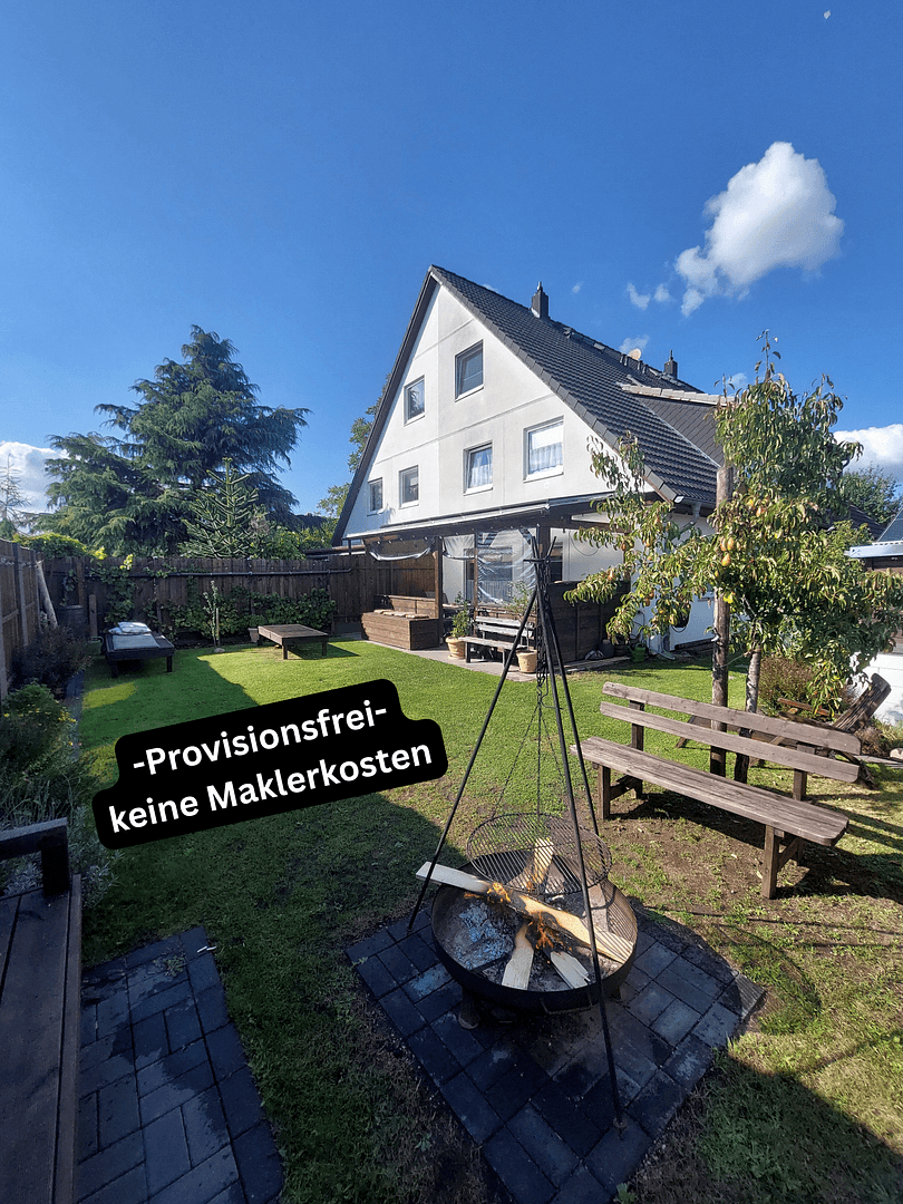 Prodej domu 105 m², pozemek 328 m², Nisblestr, 24, Berlin, Berlín Prodej domu 105 m², pozemek 328 m², Nisblestr, 24, Berlin, Berlín
