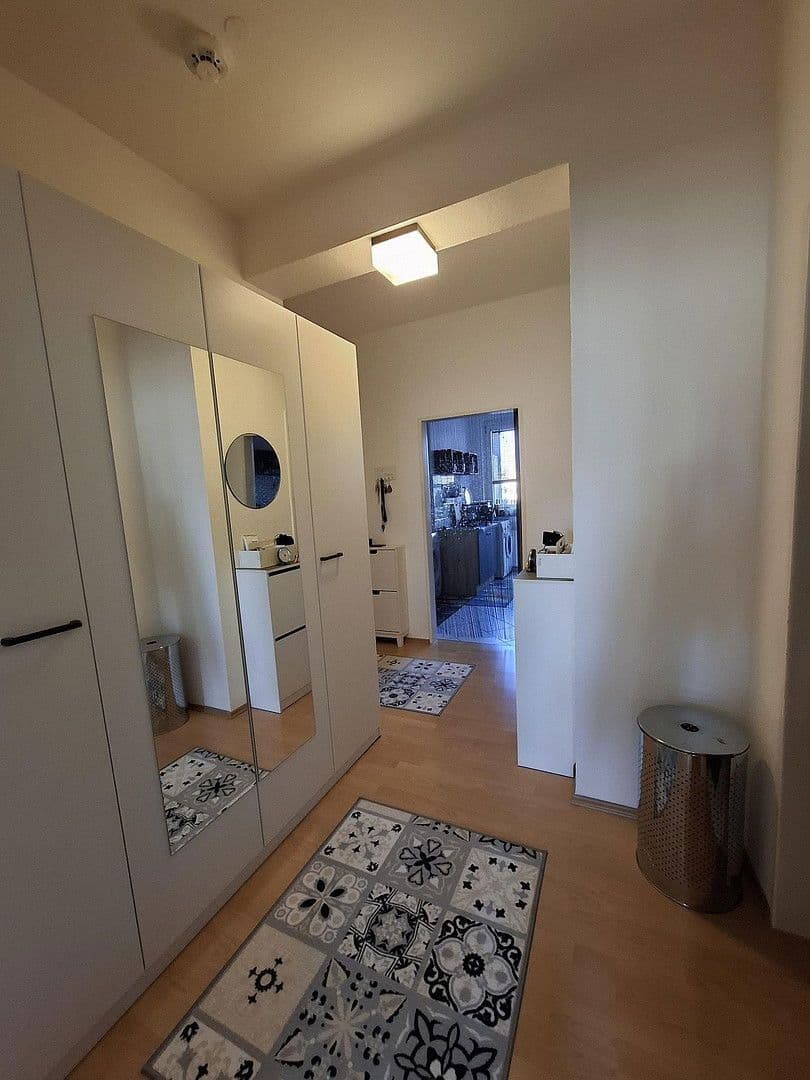 Pronájem bytu 2+1 61 m², Frankfurter Straße 57, Offenbach, Hessen Pronájem bytu 2+1 61 m², Frankfurter Straße 57, Offenbach, Hessen