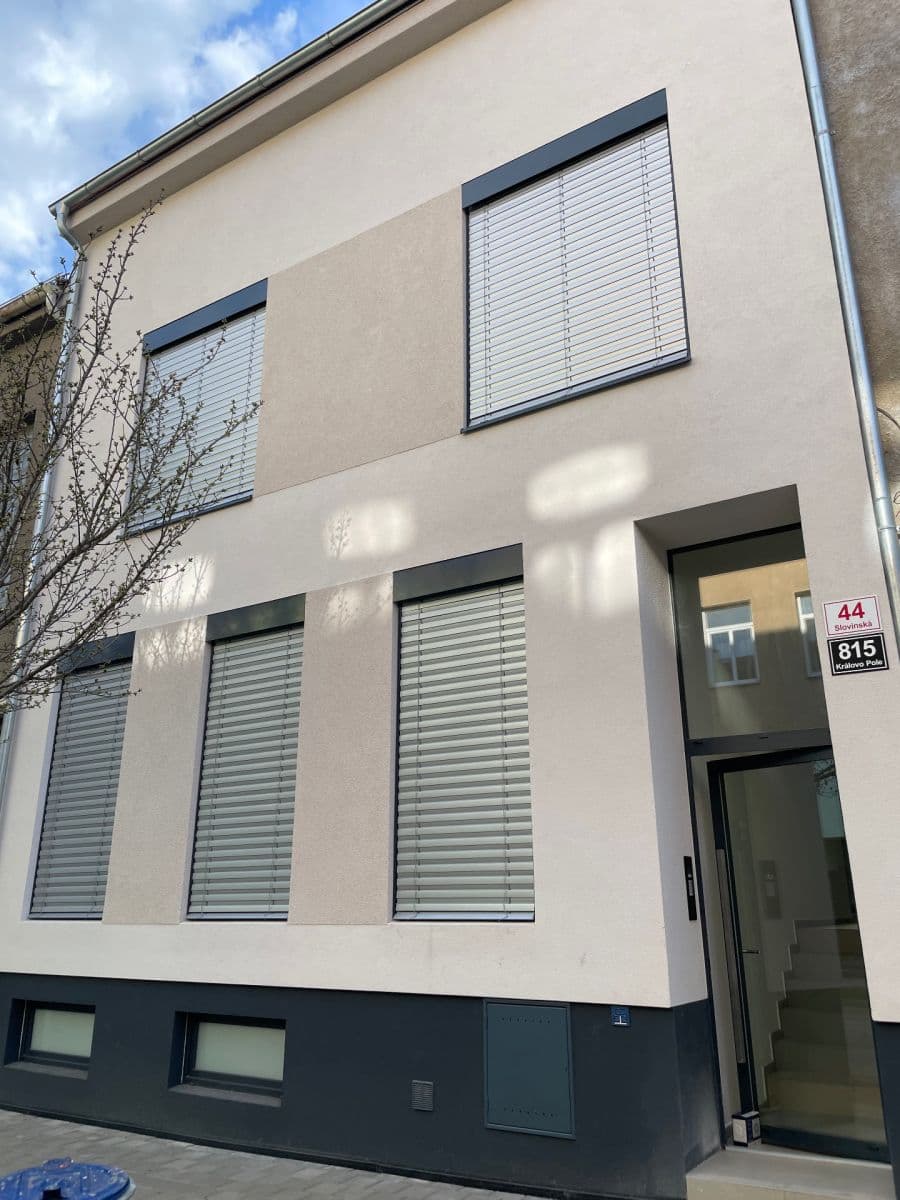 Prodej domu 300 m², pozemek 198 m², Slovinská, Brno, Jihomoravský kraj Prodej domu 300 m², pozemek 198 m², Slovinská, Brno, Jihomoravský kraj