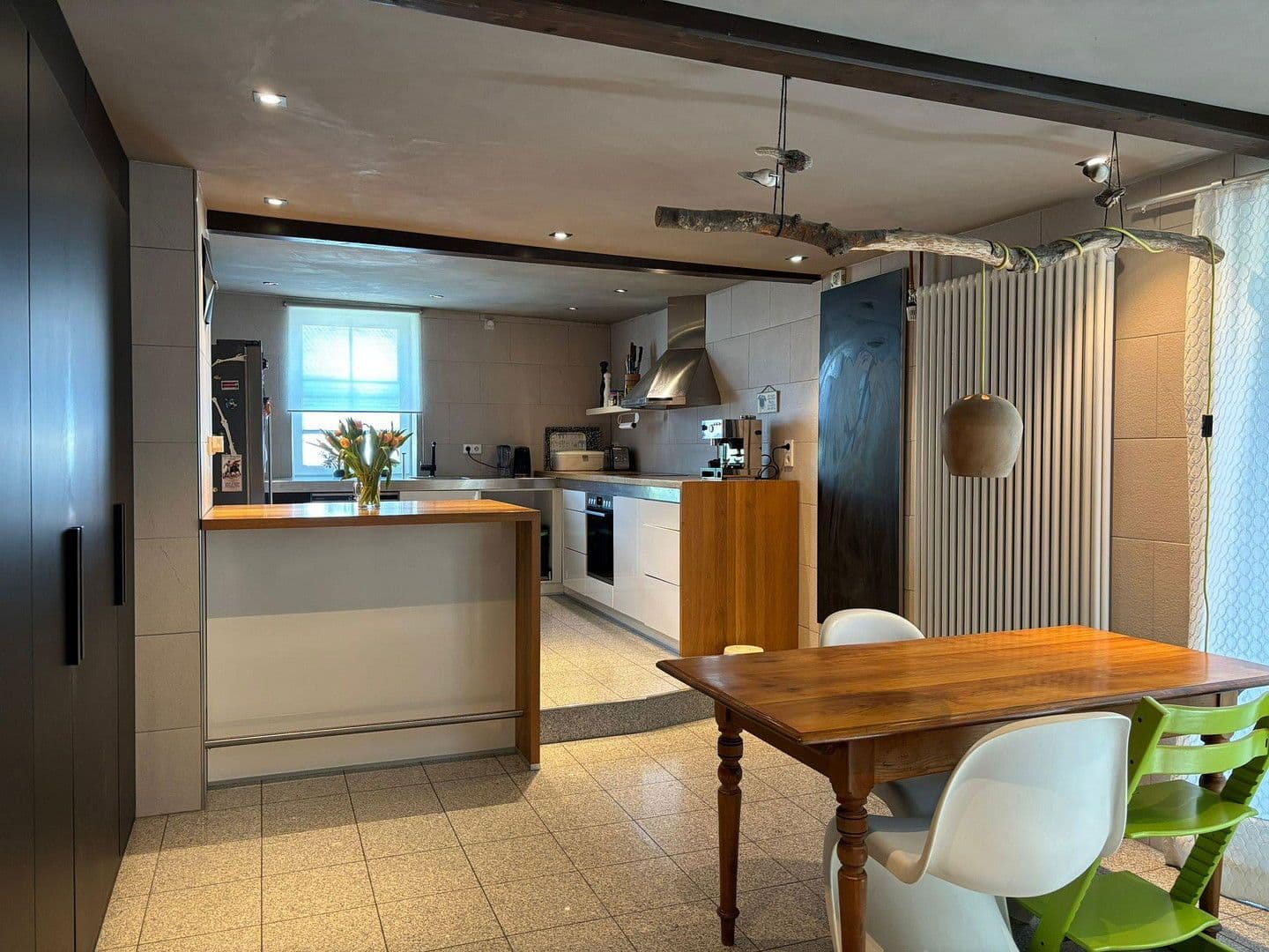 Prodej domu 263 m², pozemek 989 m², Walzbachtal, Bádensko-Württembersko Prodej domu 263 m², pozemek 989 m², Walzbachtal, Bádensko-Württembersko