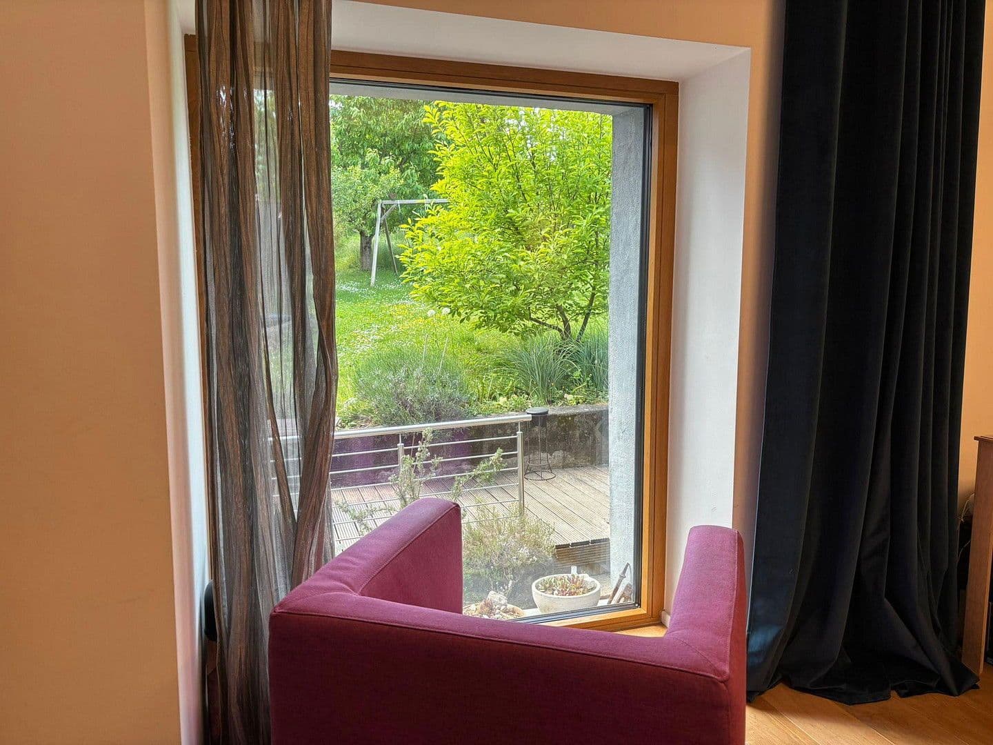 Prodej domu 263 m², pozemek 989 m², Walzbachtal, Bádensko-Württembersko Prodej domu 263 m², pozemek 989 m², Walzbachtal, Bádensko-Württembersko