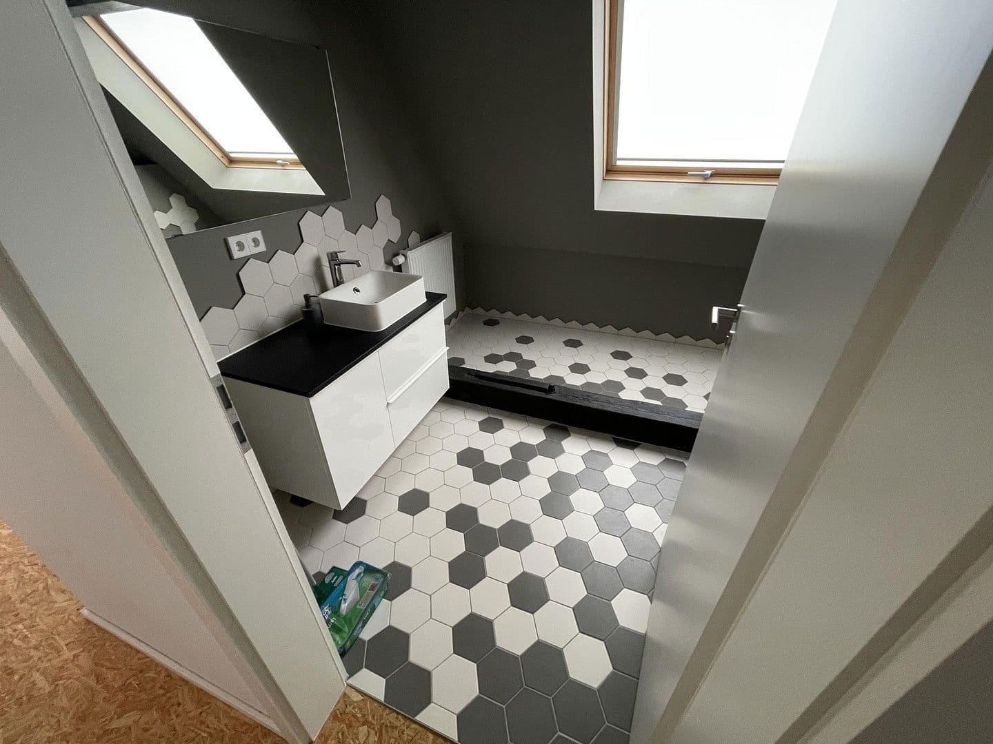 Prodej domu 263 m², pozemek 989 m², Walzbachtal, Bádensko-Württembersko Prodej domu 263 m², pozemek 989 m², Walzbachtal, Bádensko-Württembersko