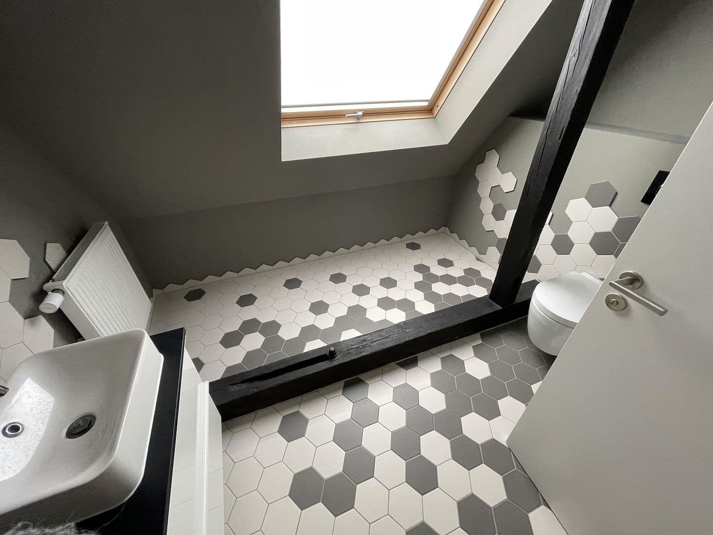 Prodej domu 263 m², pozemek 989 m², Walzbachtal, Bádensko-Württembersko Prodej domu 263 m², pozemek 989 m², Walzbachtal, Bádensko-Württembersko