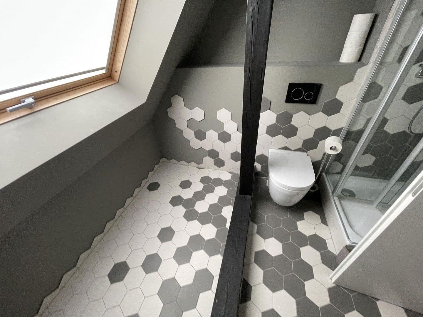 Prodej domu 263 m², pozemek 989 m², Walzbachtal, Bádensko-Württembersko Prodej domu 263 m², pozemek 989 m², Walzbachtal, Bádensko-Württembersko