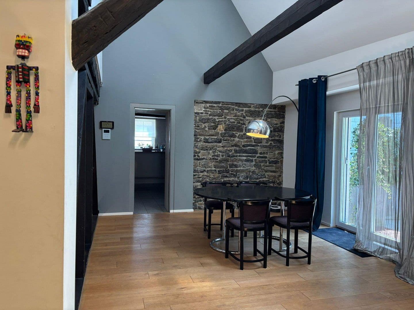 Prodej domu 263 m², pozemek 989 m², Walzbachtal, Bádensko-Württembersko Prodej domu 263 m², pozemek 989 m², Walzbachtal, Bádensko-Württembersko