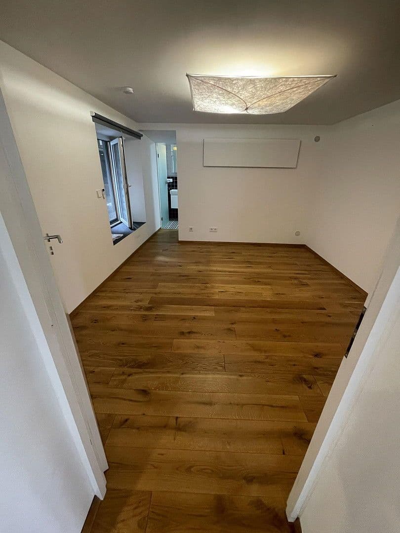 Prodej domu 263 m², pozemek 989 m², Walzbachtal, Bádensko-Württembersko Prodej domu 263 m², pozemek 989 m², Walzbachtal, Bádensko-Württembersko