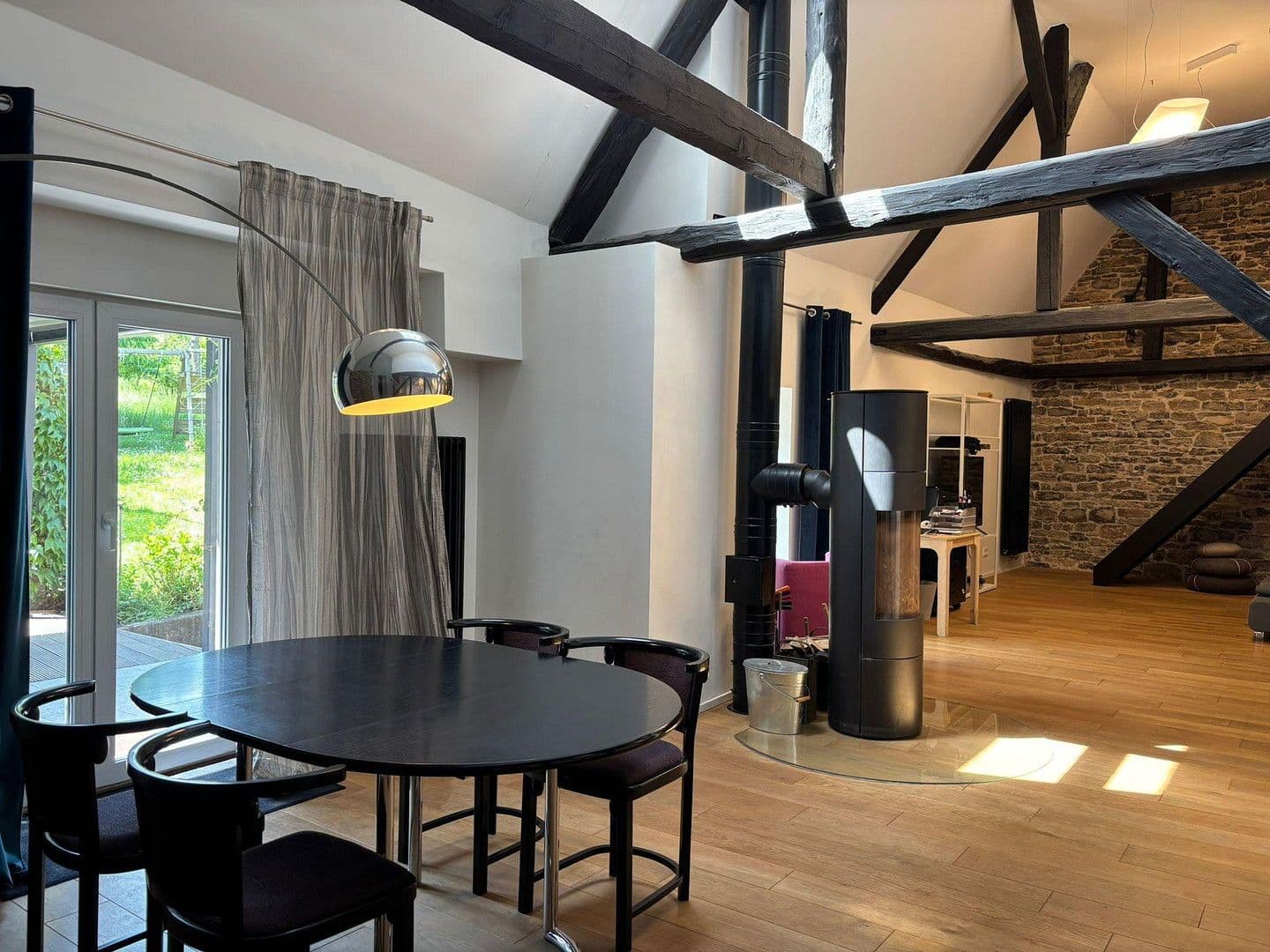 Prodej domu 263 m², pozemek 989 m², Walzbachtal, Bádensko-Württembersko Prodej domu 263 m², pozemek 989 m², Walzbachtal, Bádensko-Württembersko