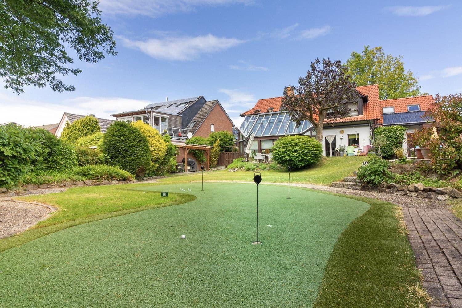 Prodej domu 186 m², pozemek 1.588 m², Hamm, Severní Porýní-Vestfálsko Prodej domu 186 m², pozemek 1.588 m², Hamm, Severní Porýní-Vestfálsko