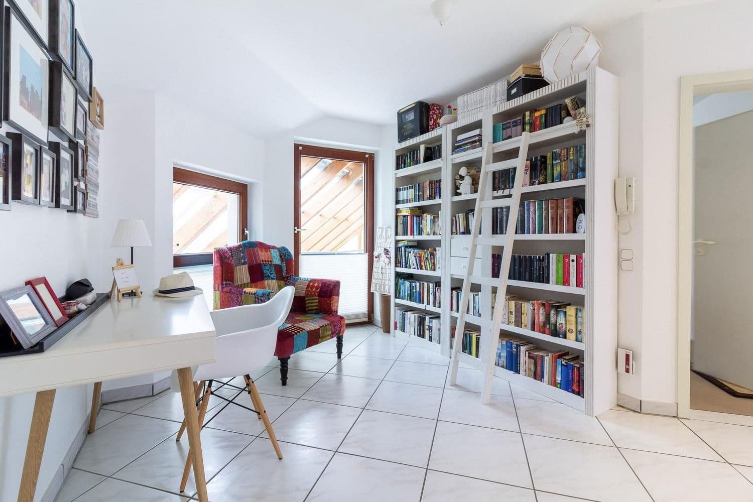 Prodej domu 186 m², pozemek 1.588 m², Hamm, Severní Porýní-Vestfálsko Prodej domu 186 m², pozemek 1.588 m², Hamm, Severní Porýní-Vestfálsko