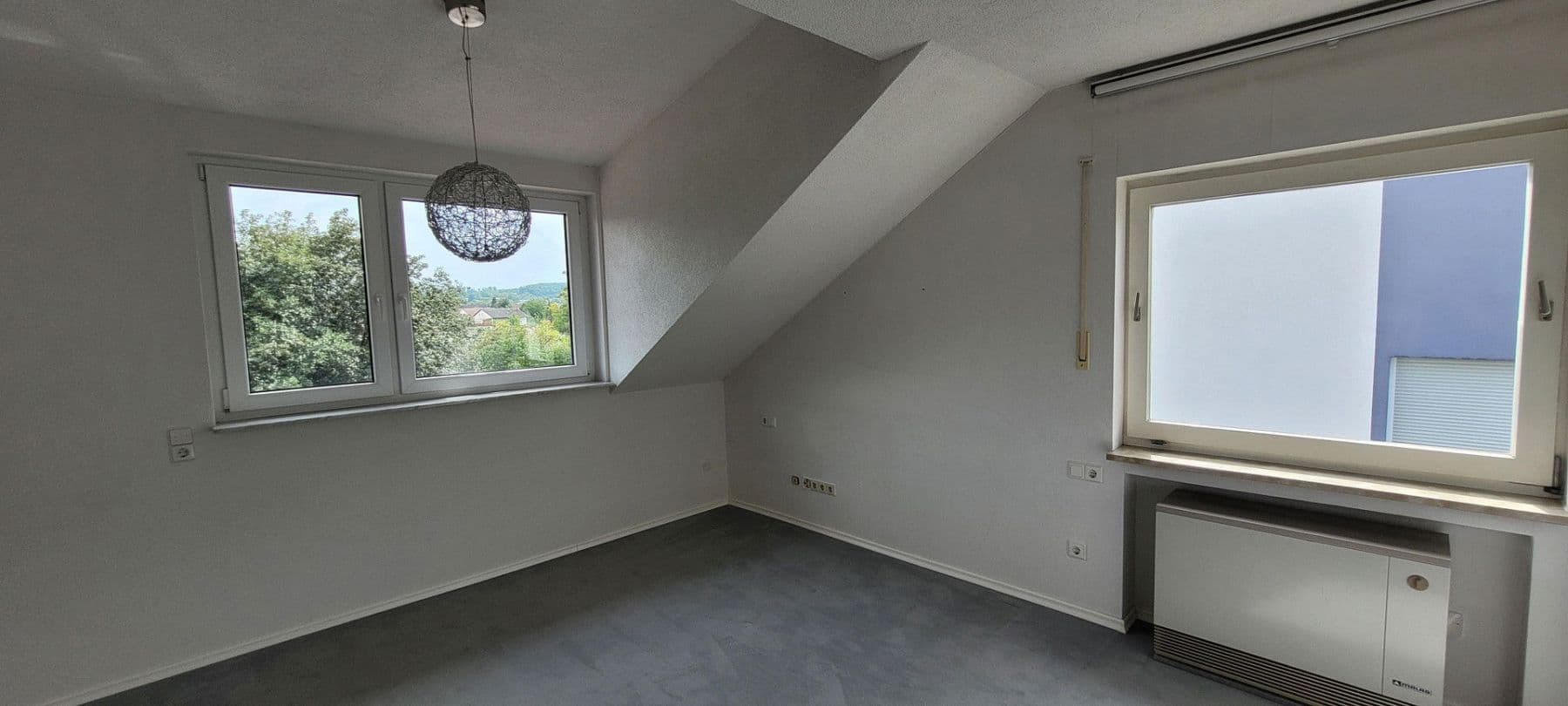 Pronájem bytu 3+1 102 m², Bretten, Bádensko-Württembersko Pronájem bytu 3+1 102 m², Bretten, Bádensko-Württembersko