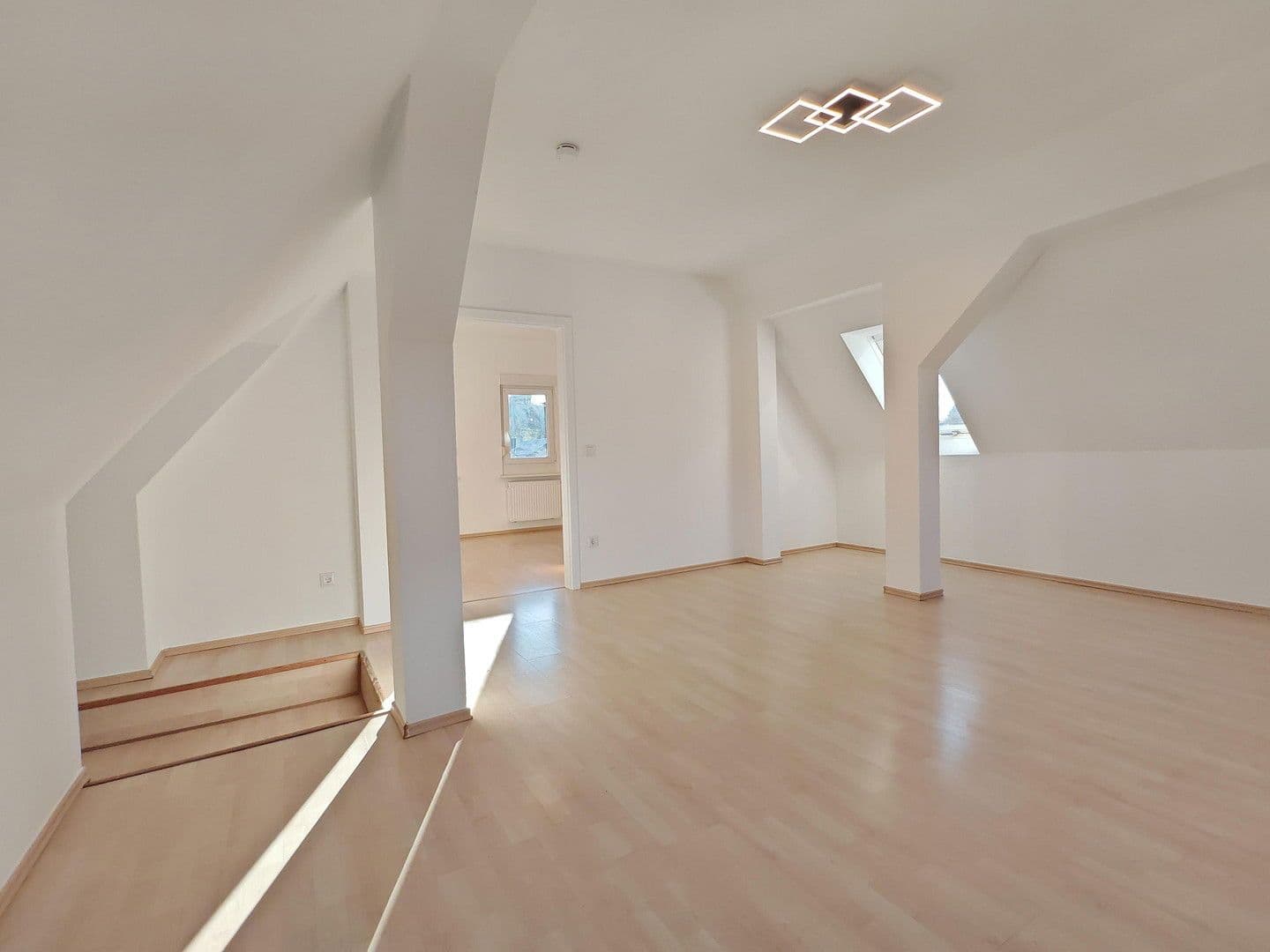 Pronájem bytu 2+kk 63 m², Nibelungenstraße 67, Lautertal (Odenwald), Hessen Pronájem bytu 2+kk 63 m², Nibelungenstraße 67, Lautertal (Odenwald), Hessen