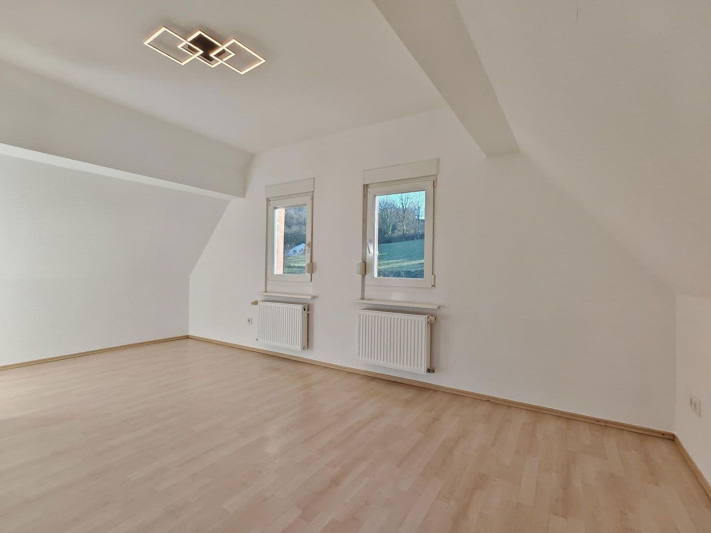 Pronájem bytu 2+kk 63 m², Nibelungenstraße 67, Lautertal (Odenwald), Hessen Pronájem bytu 2+kk 63 m², Nibelungenstraße 67, Lautertal (Odenwald), Hessen