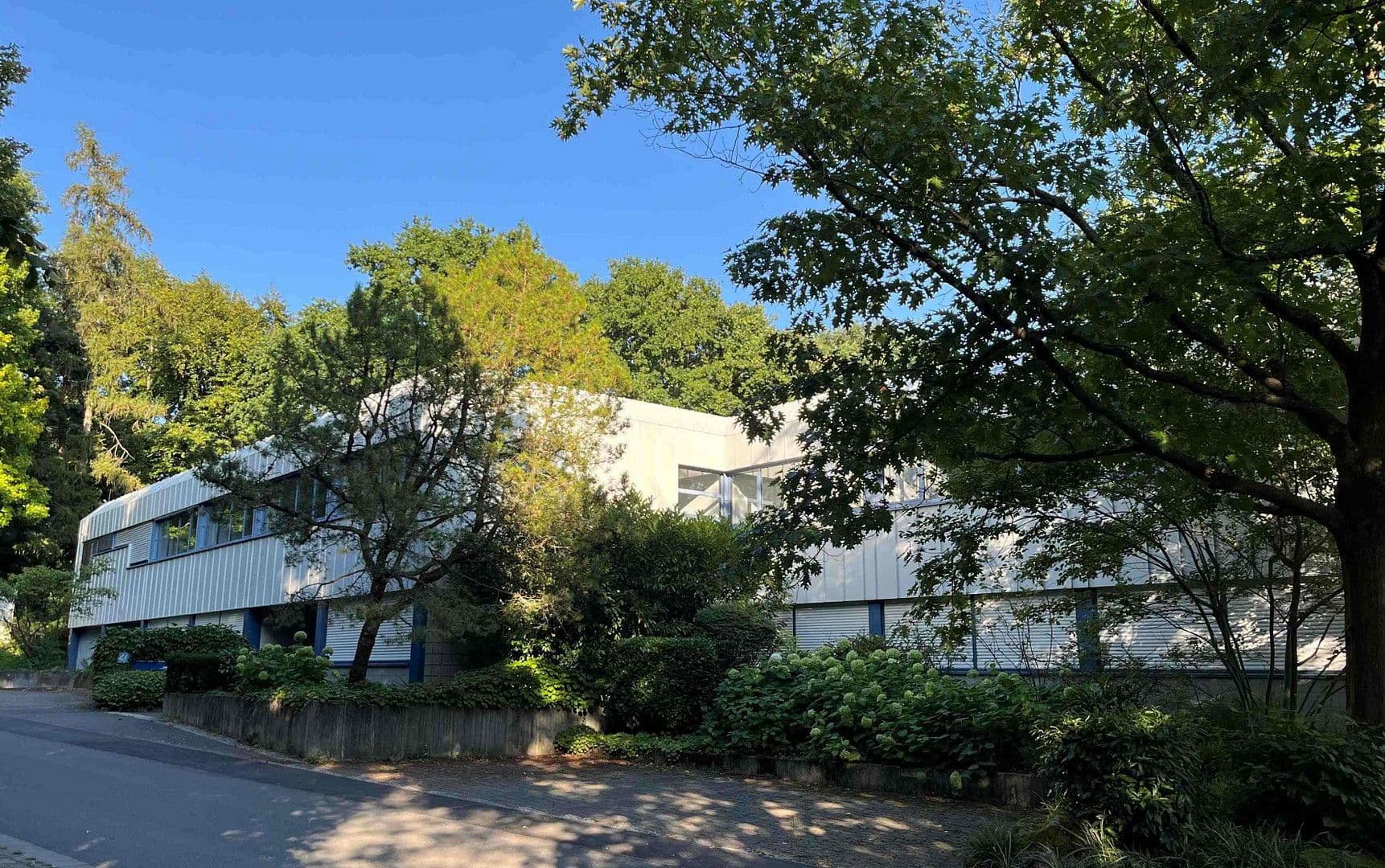 Pronájem bytu 3+1 109 m², Zu Eisernen Hand 27, Mühltal, Hessen Pronájem bytu 3+1 109 m², Zu Eisernen Hand 27, Mühltal, Hessen