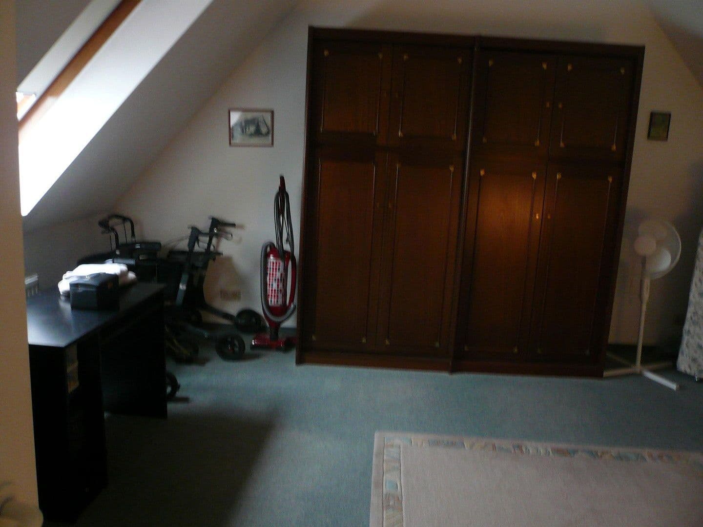 Pronájem bytu 2+1 69 m², Hauptstraße 284b, Heiligenhaus, Severní Porýní-Vestfálsko Pronájem bytu 2+1 69 m², Hauptstraße 284b, Heiligenhaus, Severní Porýní-Vestfálsko